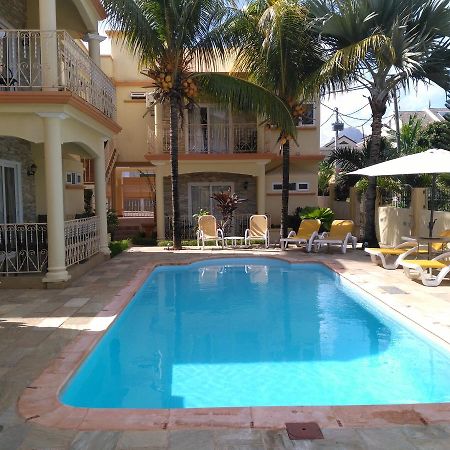 Sweet Escape Villa Flic en Flac ภายนอก รูปภาพ