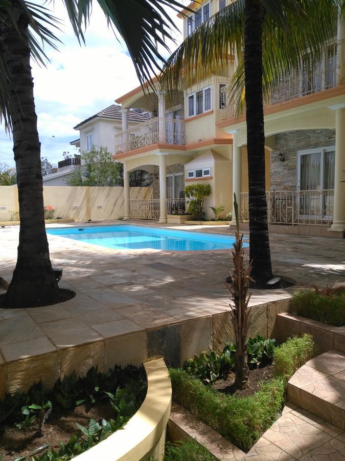 Sweet Escape Villa Flic en Flac ภายนอก รูปภาพ
