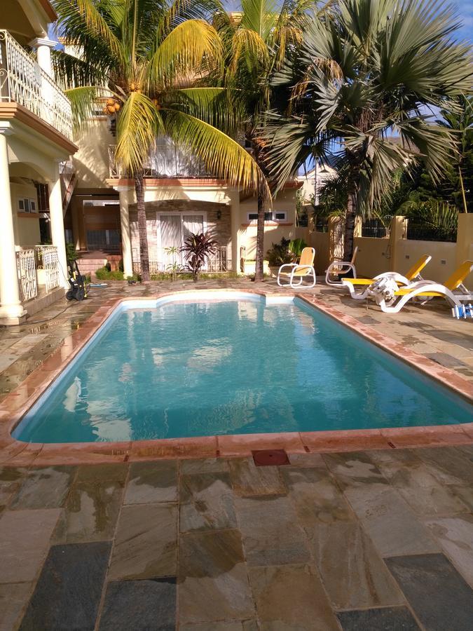 Sweet Escape Villa Flic en Flac ภายนอก รูปภาพ
