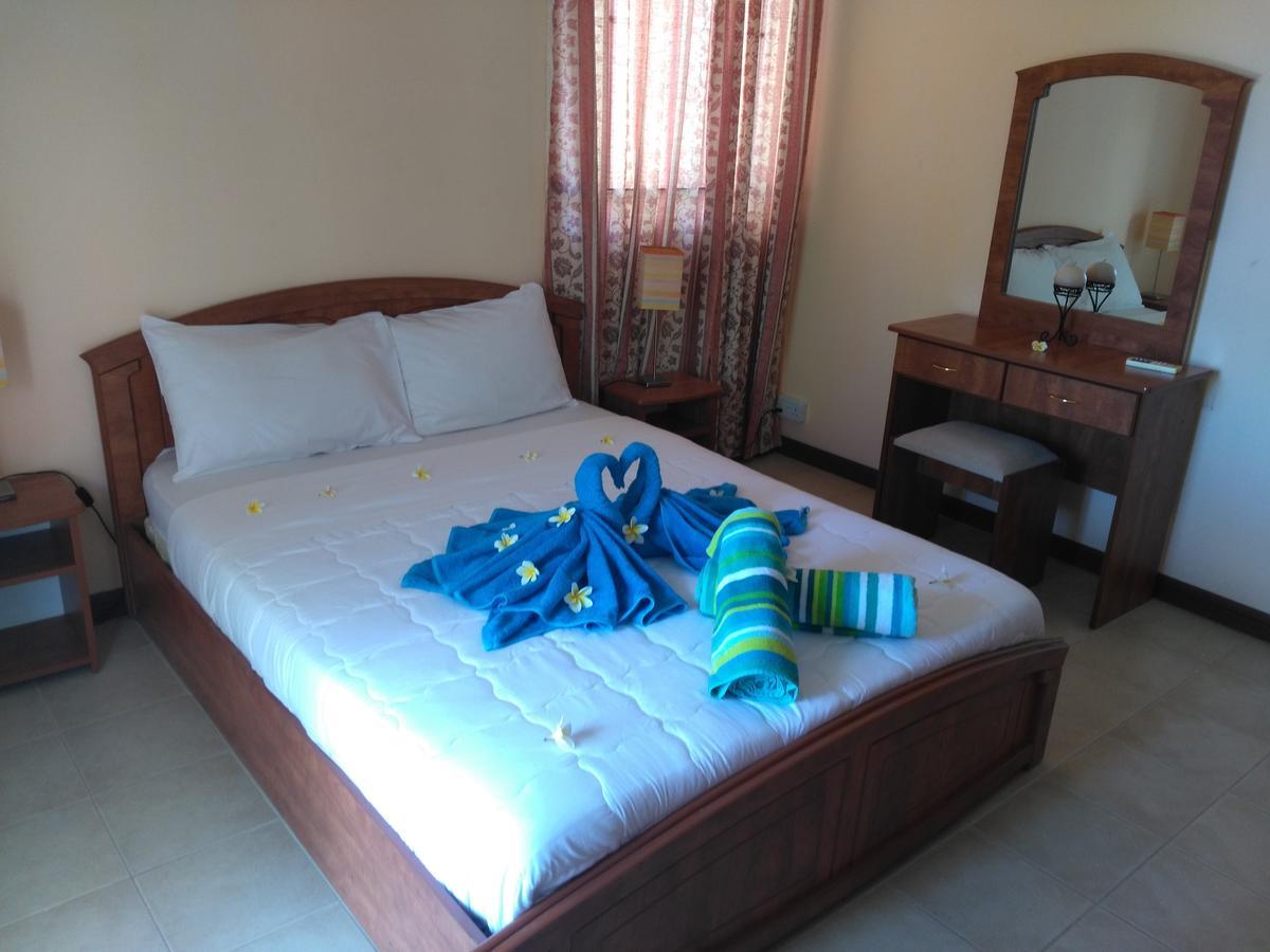 Sweet Escape Villa Flic en Flac ภายนอก รูปภาพ