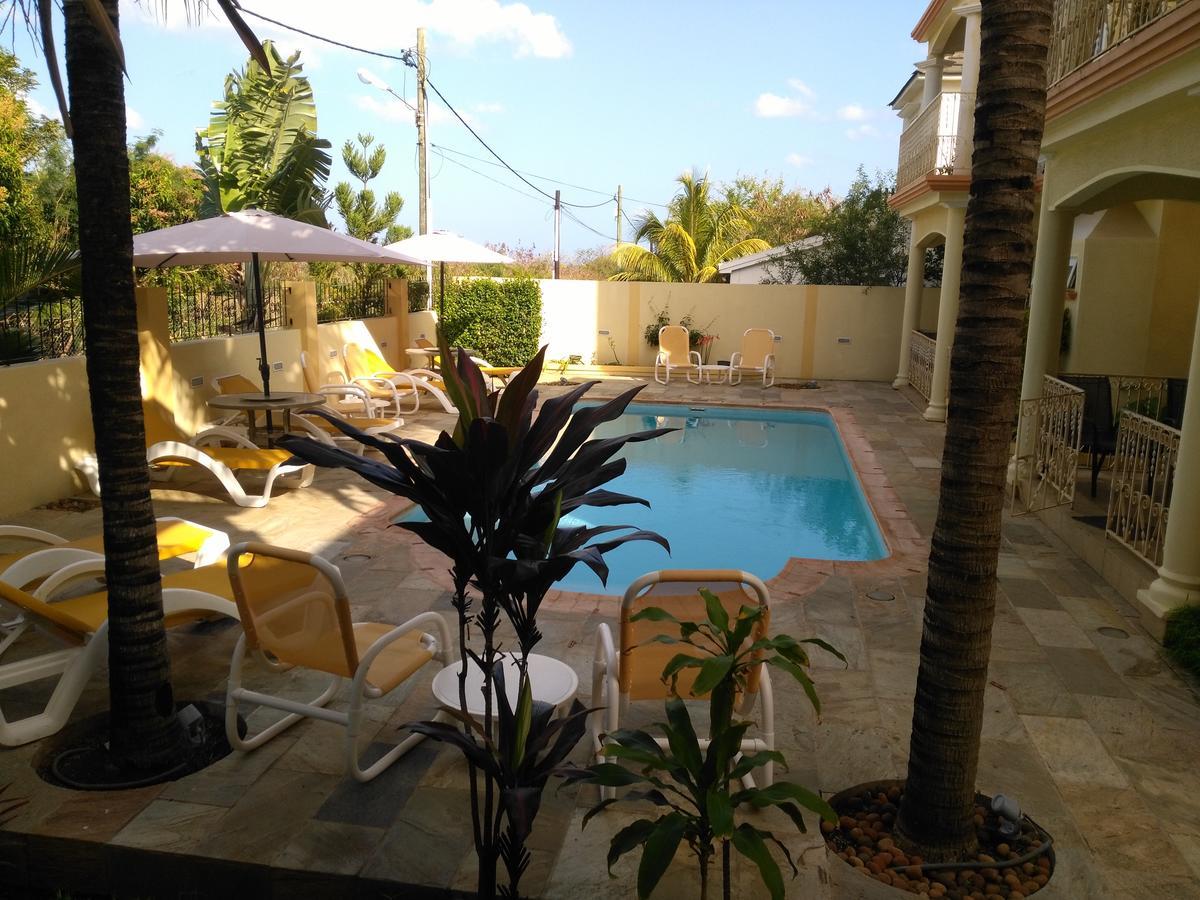 Sweet Escape Villa Flic en Flac ภายนอก รูปภาพ
