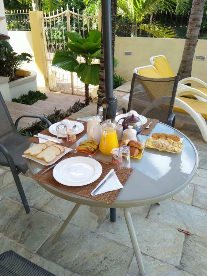 Sweet Escape Villa Flic en Flac ภายนอก รูปภาพ